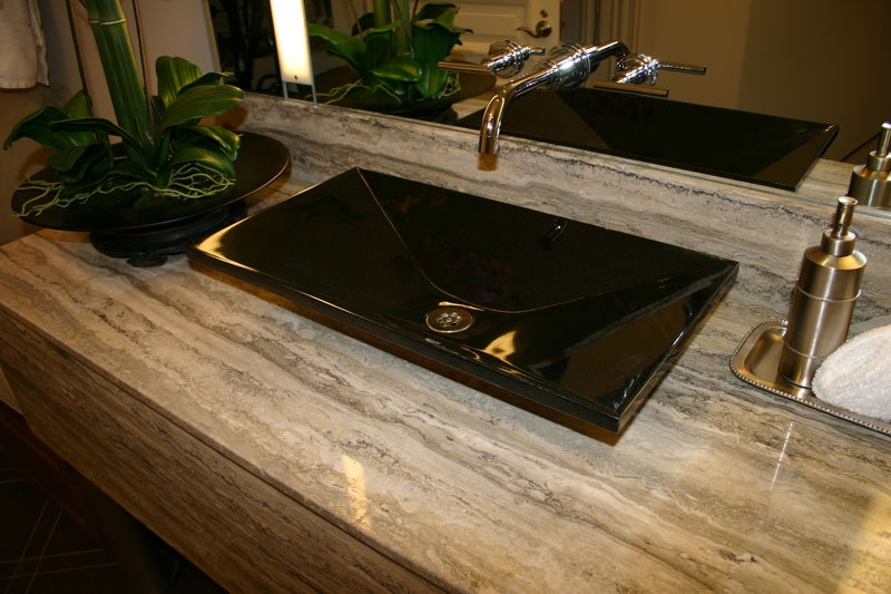 столешница из травертина